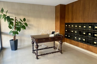Apartamento T2 para Arrendamento em Ramalde