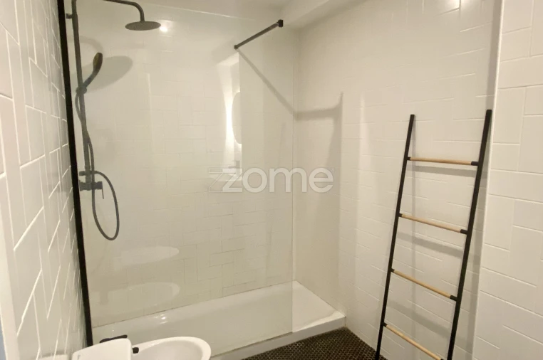 Apartamento T2 para Arrendamento em Ramalde Foto 13