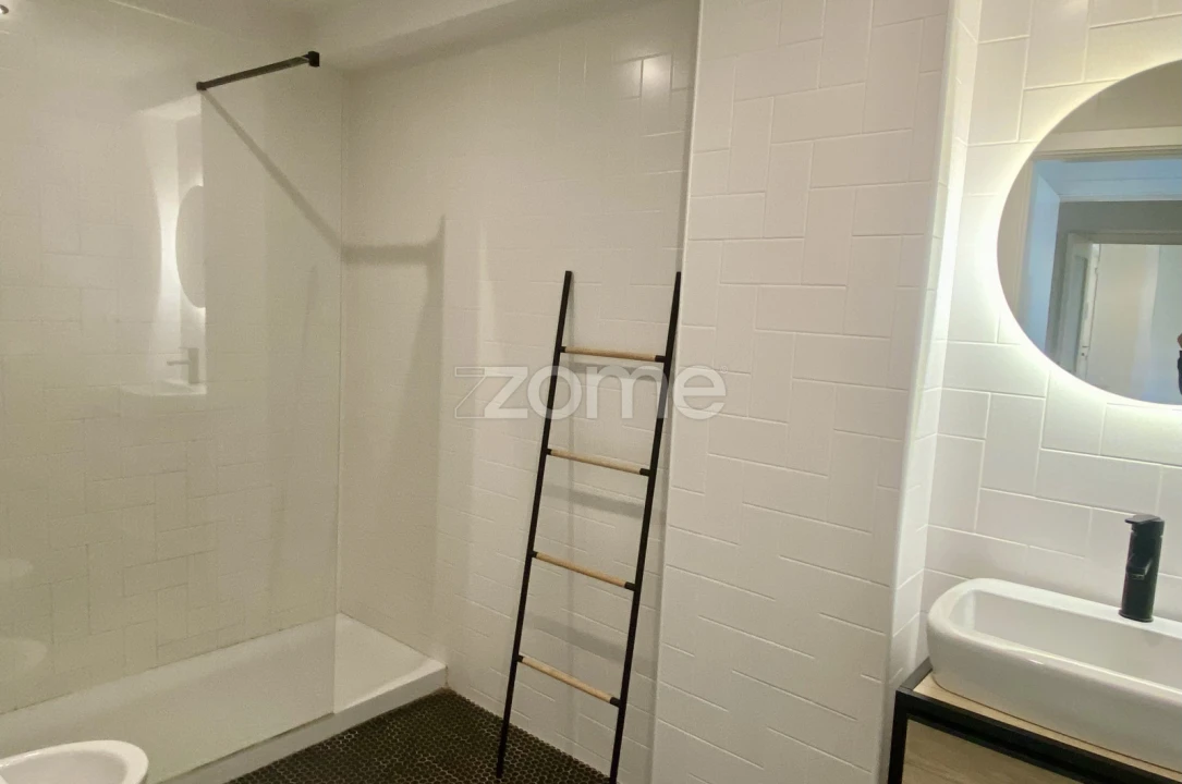 Apartamento T2 para Arrendamento em Ramalde Foto 11