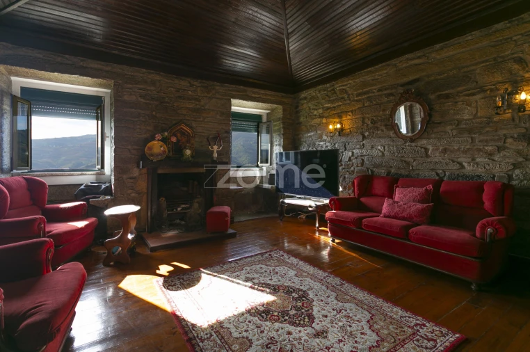 Quinta T4 para Venda em Fontelas Foto 33