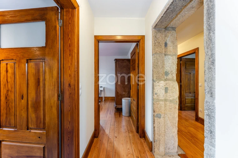 Quinta T7 para Venda em Milheiros de Poiares Foto 34