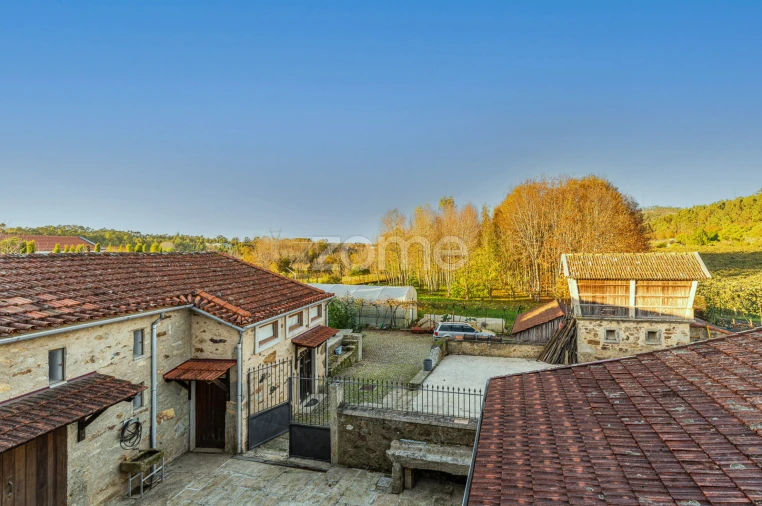 Quinta T7 para Venda em Milheiros de Poiares Foto 41