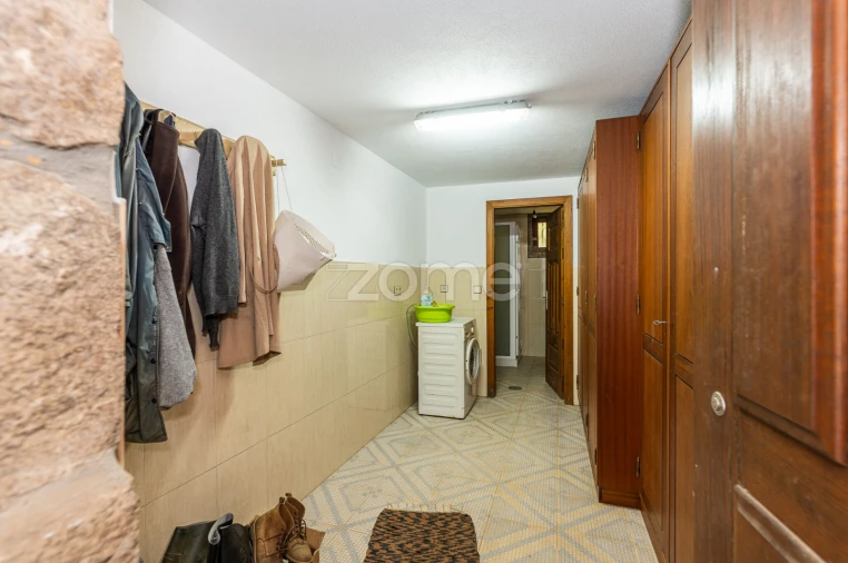 Quinta T7 para Venda em Milheiros de Poiares Foto 52