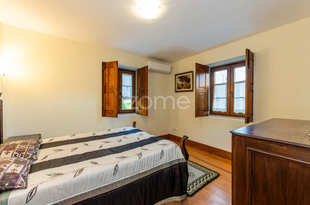 Quinta T7 para Venda em Milheiros de Poiares Foto 41