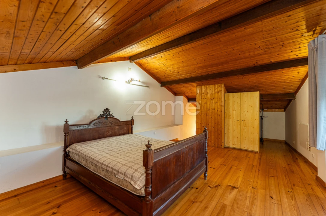 Quinta T7 para Venda em Milheiros de Poiares Foto 63