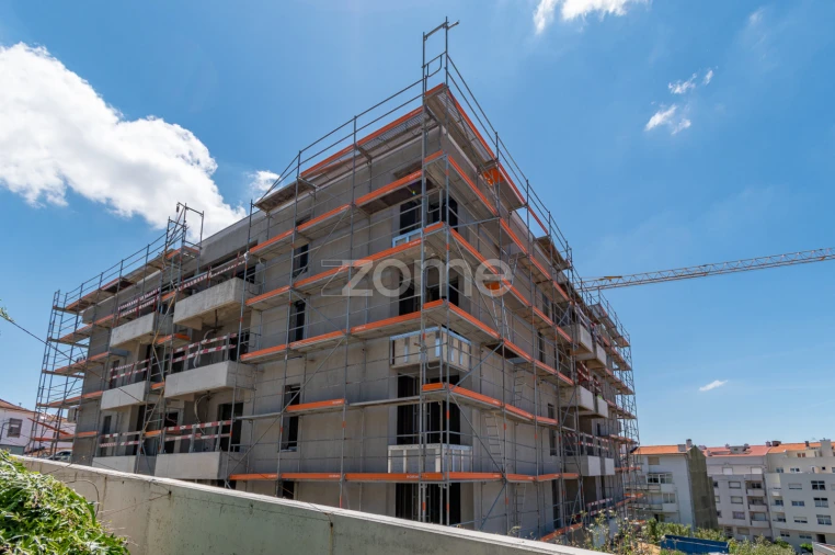 Apartamento T2 para Venda em Mafamude e Vilar do Paraíso Foto 35