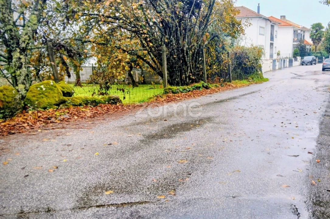 Terreno para Venda em Abraveses Foto 12