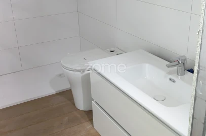 Moradia T3 para Venda em Amiais de Baixo