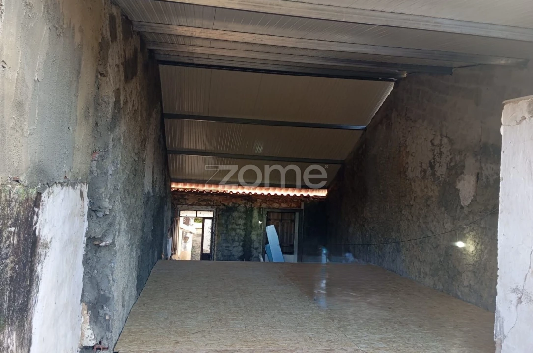 Moradia T3 para Venda em Amiais de Baixo Foto 15