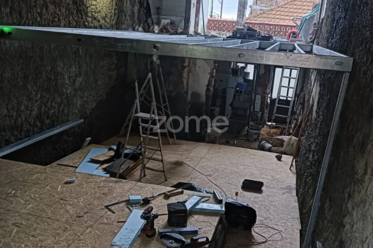 Moradia T3 para Venda em Amiais de Baixo Foto 14