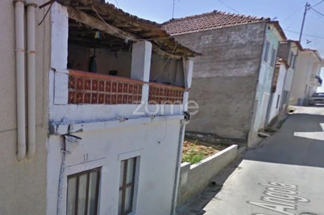 Moradia T3 para Venda em Amiais de Baixo Foto 24