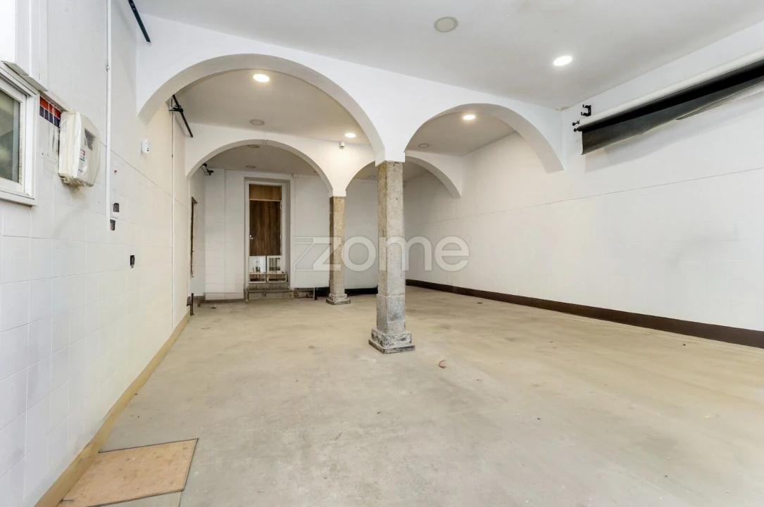 Negócio para Arrendamento em Campo de Ourique Foto 1