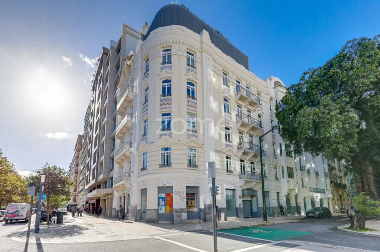 Apartamento T1 para Arrendamento em Avenidas Novas Foto 1