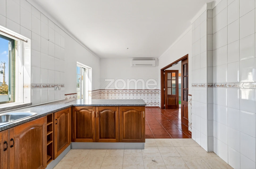 Moradia T4 para Venda em Quinta do Anjo Foto 10