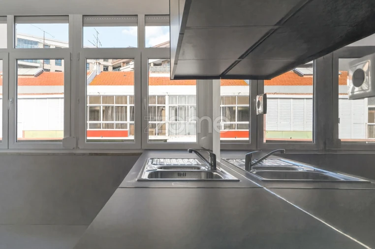 Apartamento T2 para Venda em Odivelas Foto 4