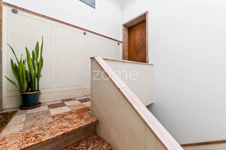 Apartamento T2 para Venda em Odivelas Foto 21