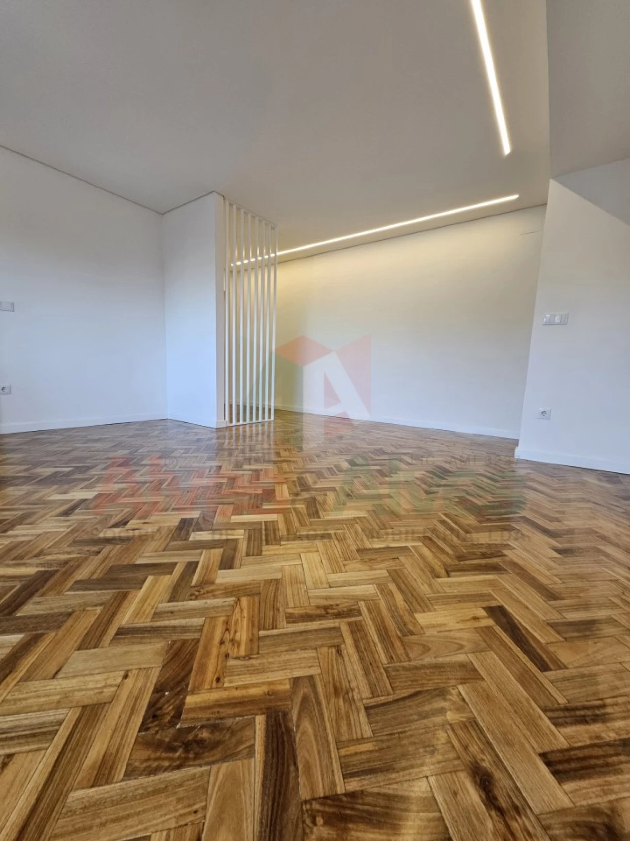 Apartamento T4 para Venda em Cedofeita, Santo Ildefonso, Sé, Miragaia, São Nicolau e Vitória Foto 6