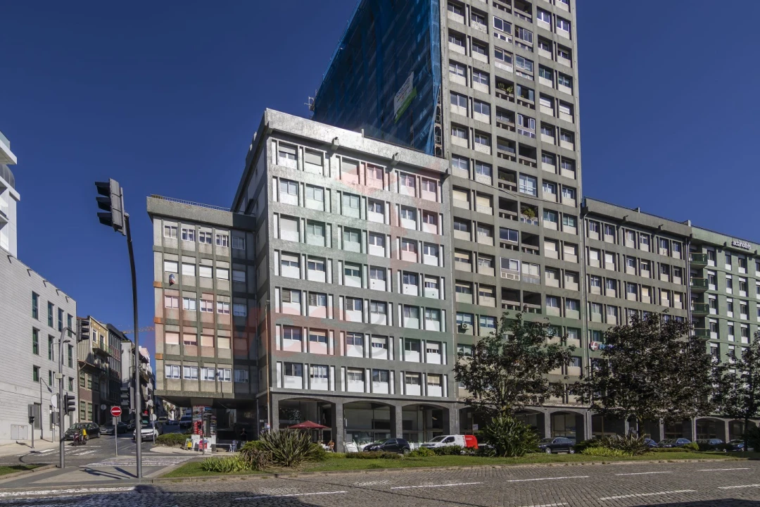 Apartamento T4 para Venda em Cedofeita, Santo Ildefonso, Sé, Miragaia, São Nicolau e Vitória Foto 22