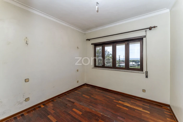 Moradia T4 para Venda em Carreço Foto 36