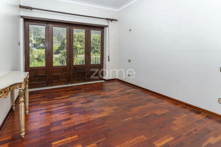 Moradia T4 para Venda em Carreço Foto 30