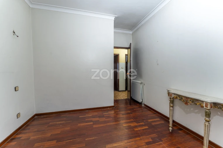 Moradia T4 para Venda em Carreço Foto 29