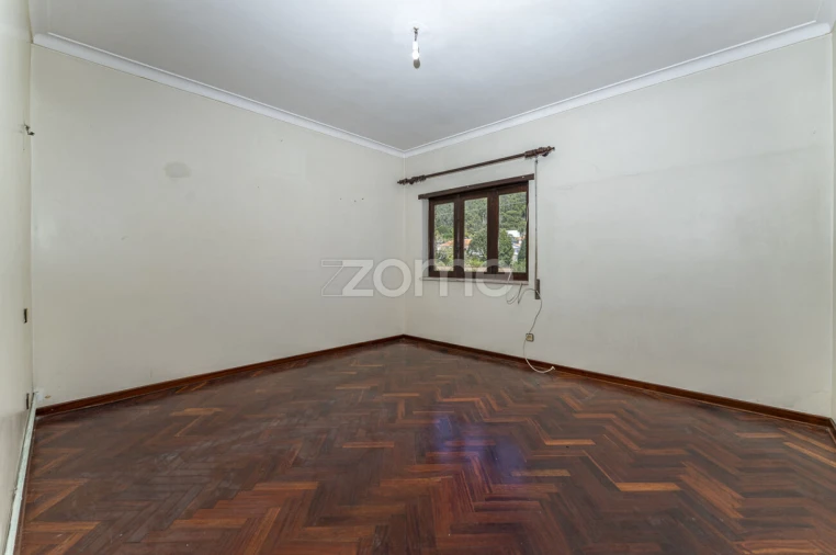 Moradia T4 para Venda em Carreço Foto 37