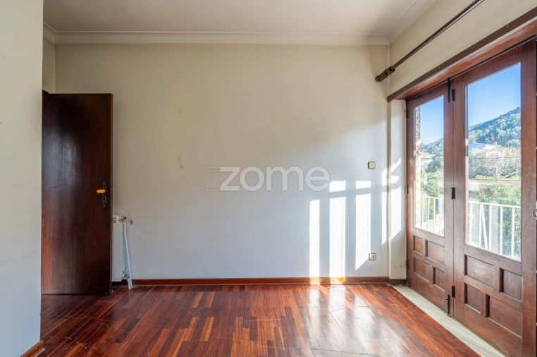 Moradia T4 para Venda em Carreço Foto 12