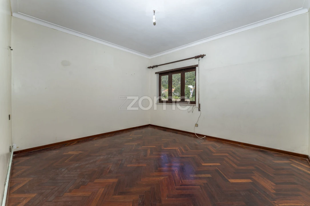 Moradia T4 para Venda em Carreço Foto 37