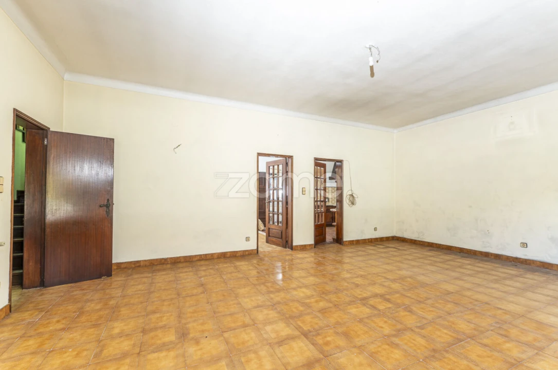 Moradia T4 para Venda em Carreço Foto 22