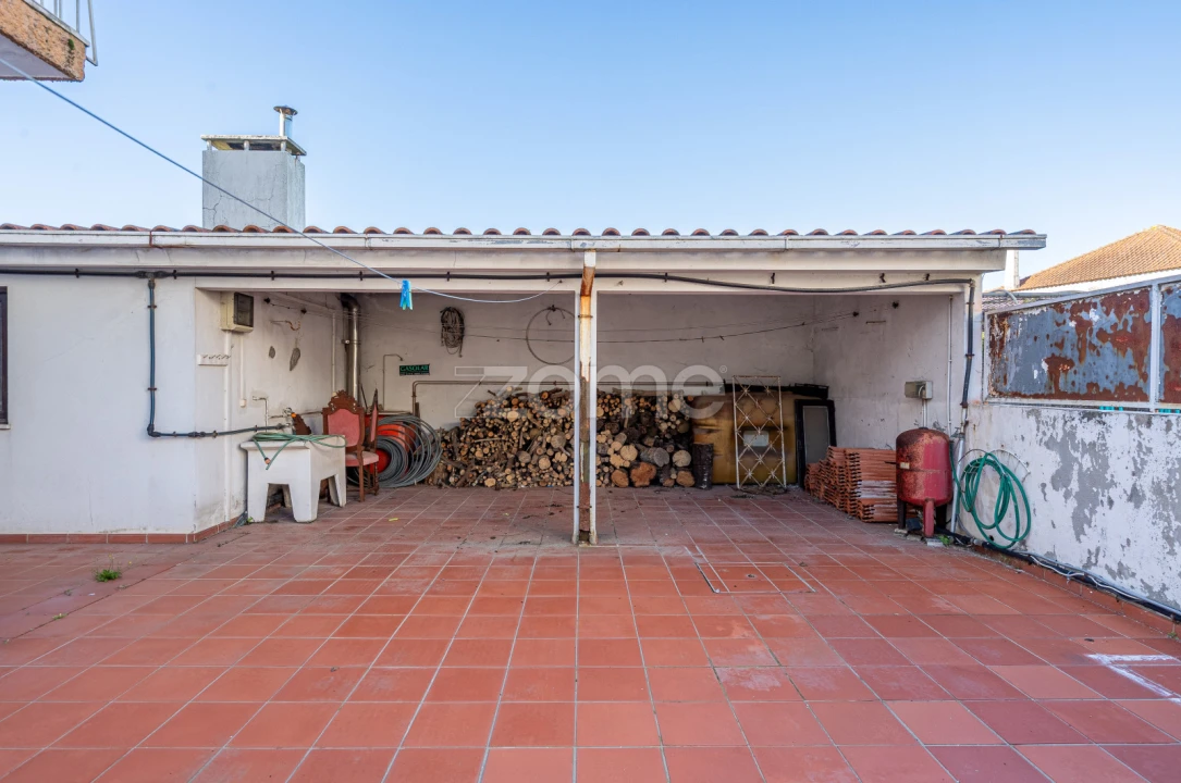 Moradia T4 para Venda em Carreço Foto 11