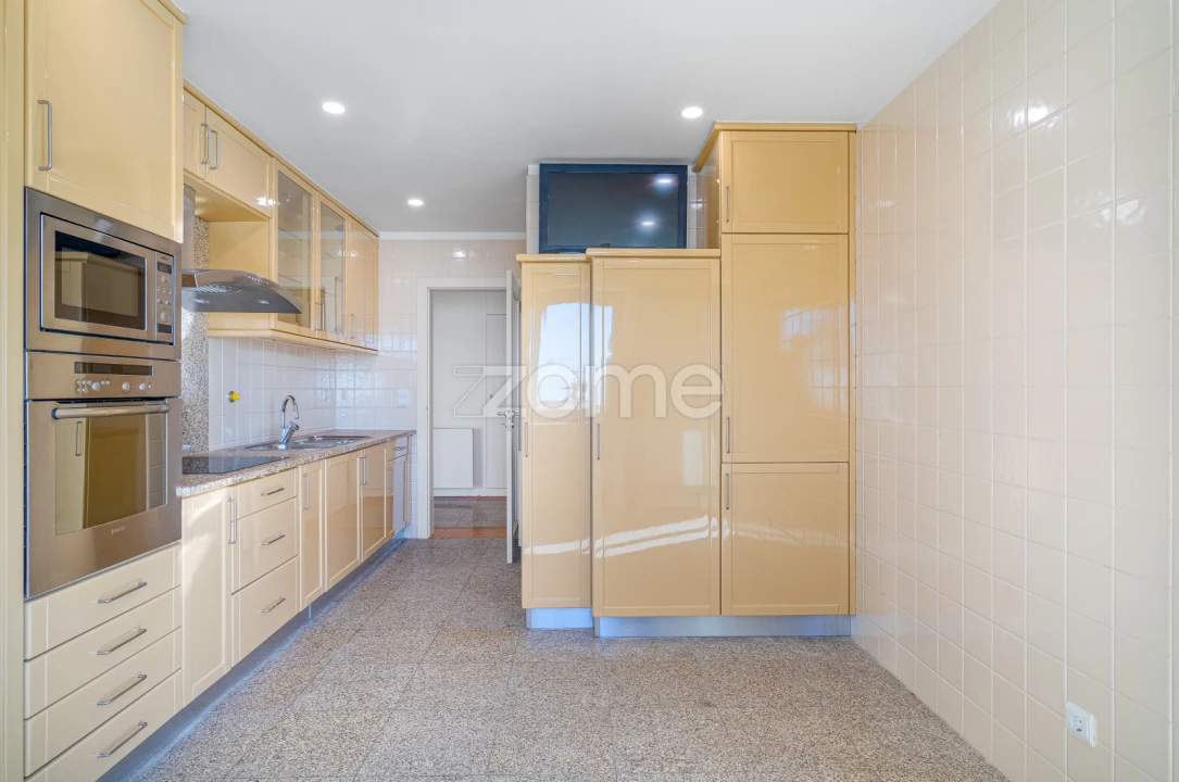 Apartamento T3 para Venda em Santa Maria Maior e Monserrate e Meadela Foto 6