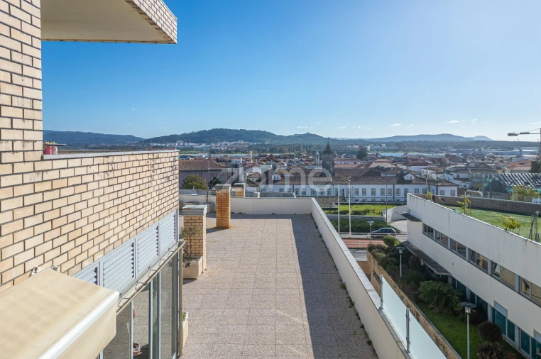 Apartamento T3 para Venda em Santa Maria Maior e Monserrate e Meadela Foto 28