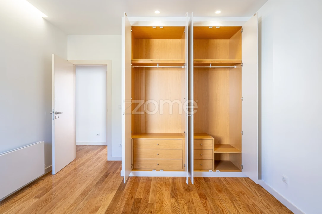 Apartamento T3 para Venda em Santa Maria Maior e Monserrate e Meadela Foto 13