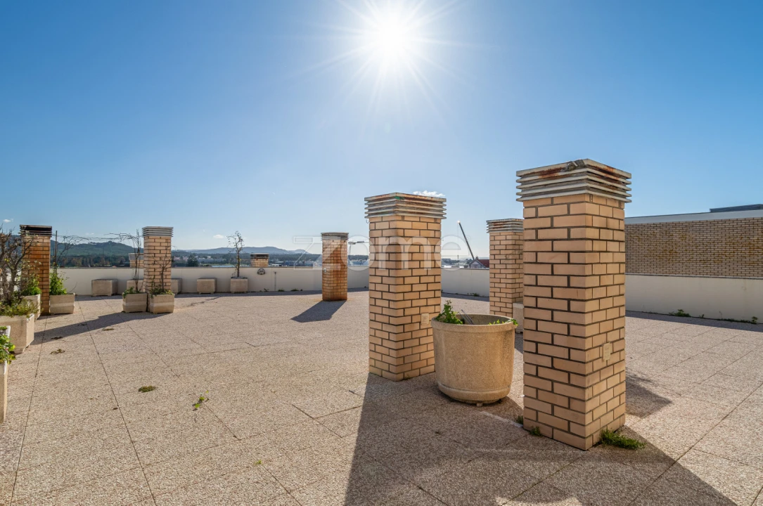 Apartamento T3 para Venda em Santa Maria Maior e Monserrate e Meadela Foto 26