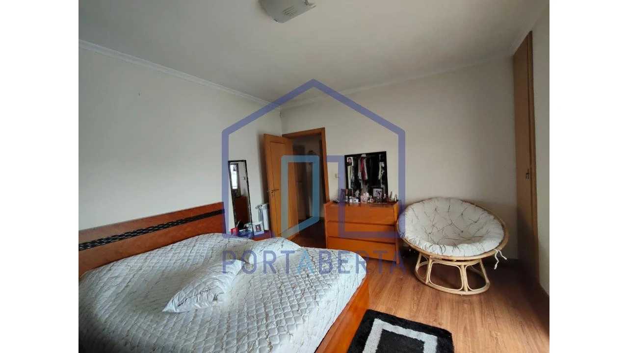 Moradia T3 para Venda em Santa Cruz/Trindade e Sanjurge Foto 7