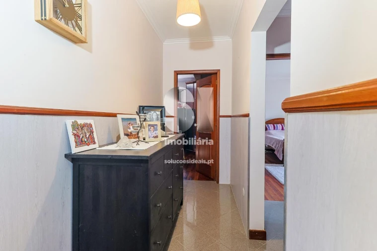 Moradia T6 para Venda em Cernache Foto 10