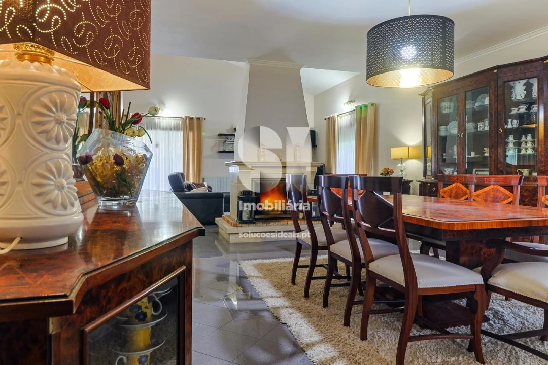 Moradia T6 para Venda em Cernache Foto 3