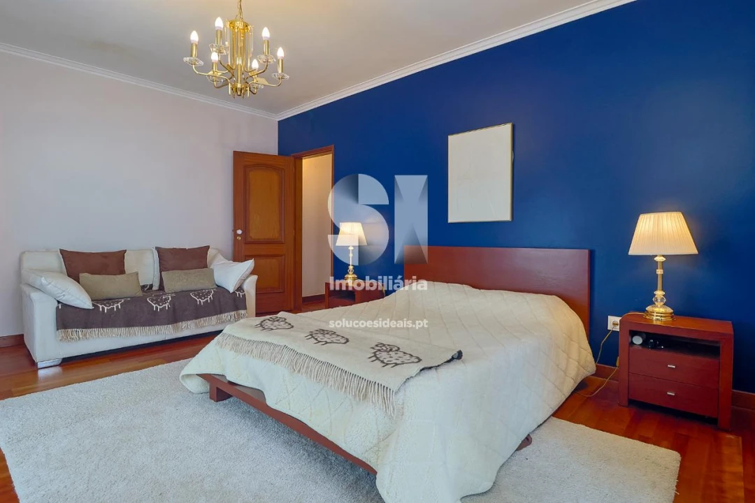 Moradia T6 para Venda em Cernache Foto 28