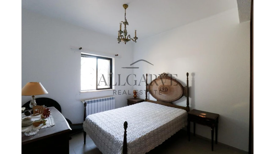 Moradia T4 para Venda em Mexilhoeira Grande Foto 15