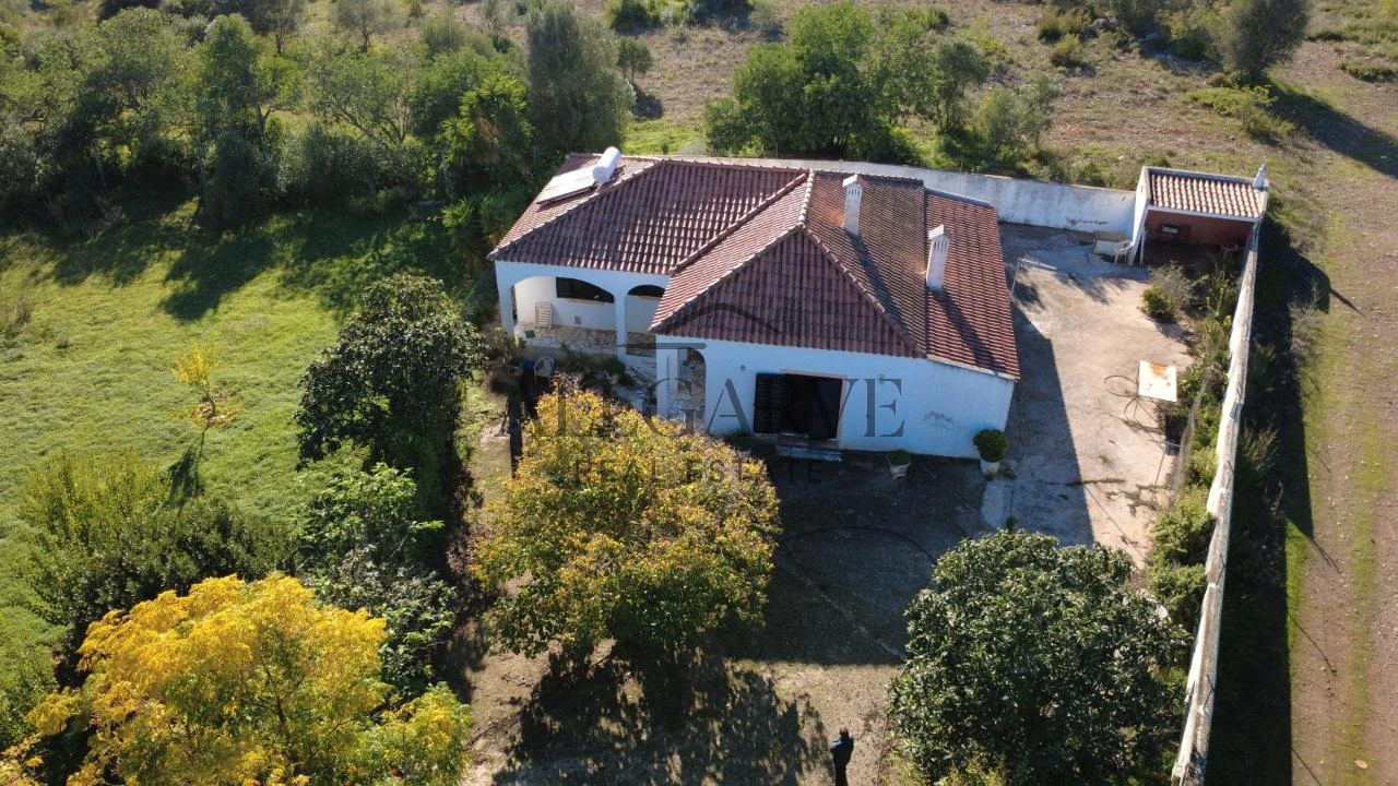 Moradia T4 para Venda em Mexilhoeira Grande Foto 29