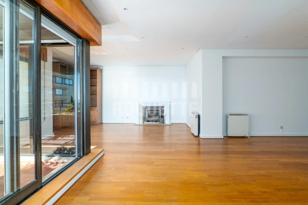 Apartamento T4 para Venda em Aldoar, Foz do Douro e Nevogilde Foto 7