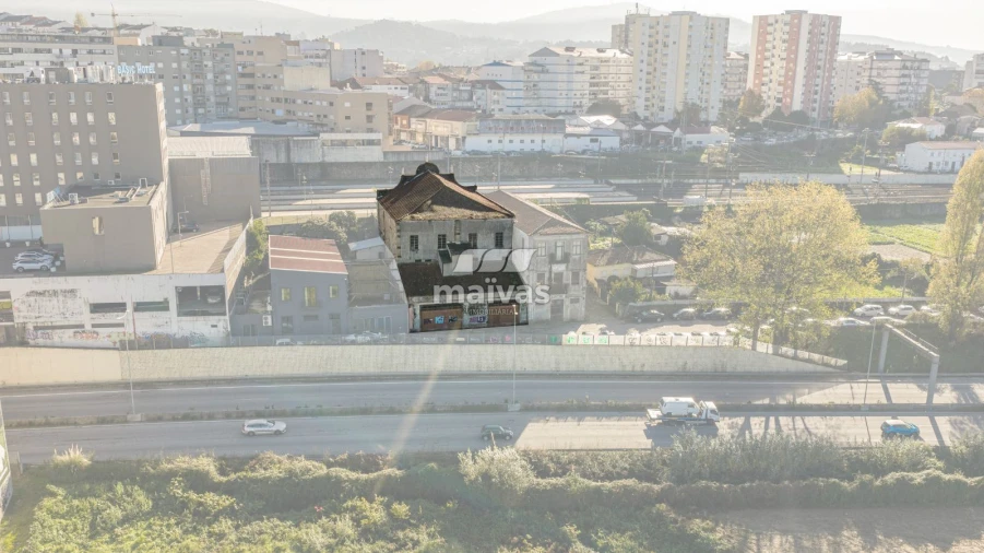 Armazém para Venda em Braga (Maximinos, Sé e Cividade) Foto 1