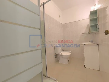 Apartamento T3 para Venda em Mina de Água
