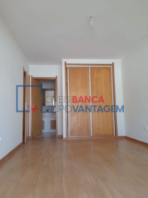 Apartamento T2 para Venda em Gondomar (São Cosme), Valbom e Jovim