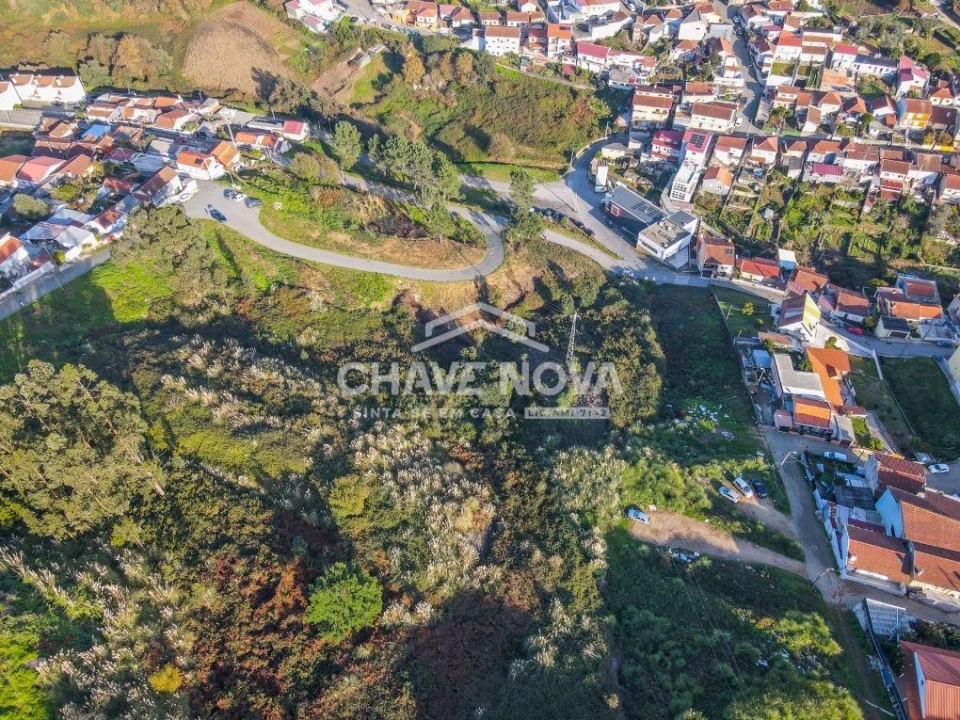 Terreno para Venda em Fânzeres e São Pedro da Cova Foto 6