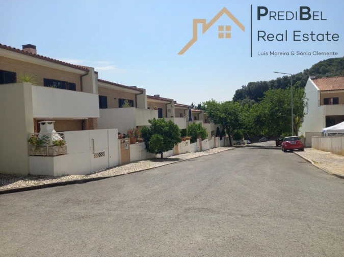 Apartamento T4 para Venda em Castanheira do Ribatejo e Cachoeiras Foto 21