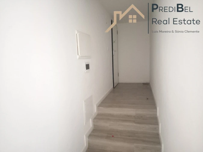 Apartamento T4 para Venda em Castanheira do Ribatejo e Cachoeiras Foto 37