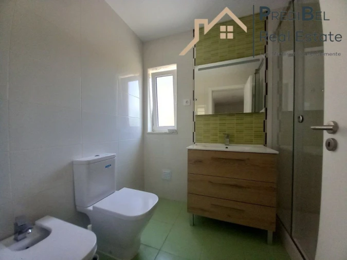 Apartamento T4 para Venda em Castanheira do Ribatejo e Cachoeiras Foto 15