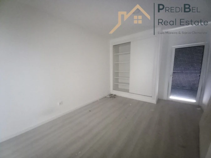 Apartamento T4 para Venda em Castanheira do Ribatejo e Cachoeiras Foto 30
