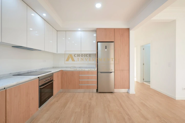 Apartamento T2 para Venda em Algés, Linda-A-Velha e Cruz Quebrada-Dafundo Foto 4